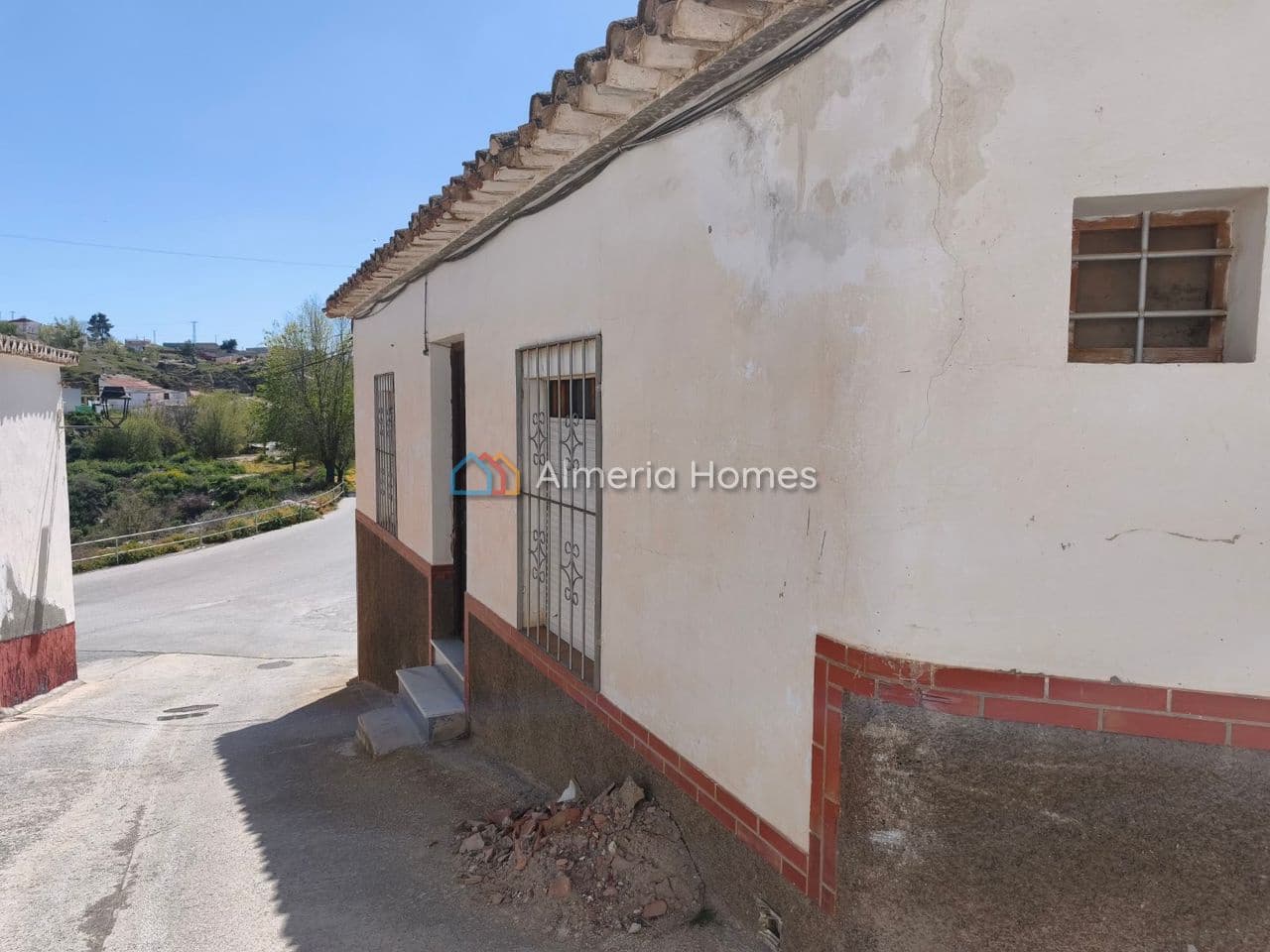 3 slaapkamer Huis te koop in Caniles met garage - € 40.000 (Ref: 9937198)