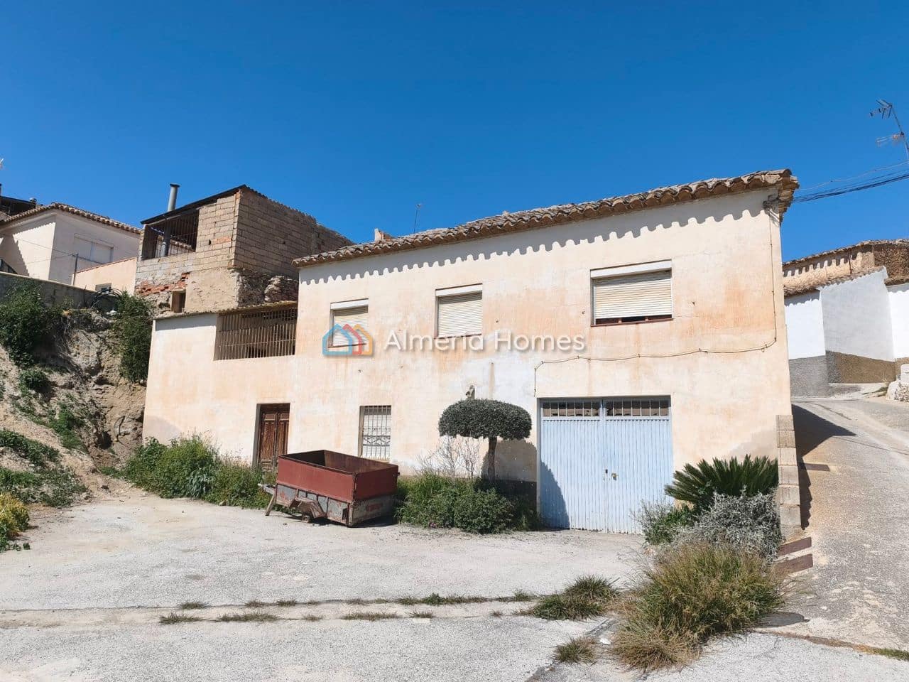 3 slaapkamer Huis te koop in Caniles met garage - € 40.000 (Ref: 9937198)