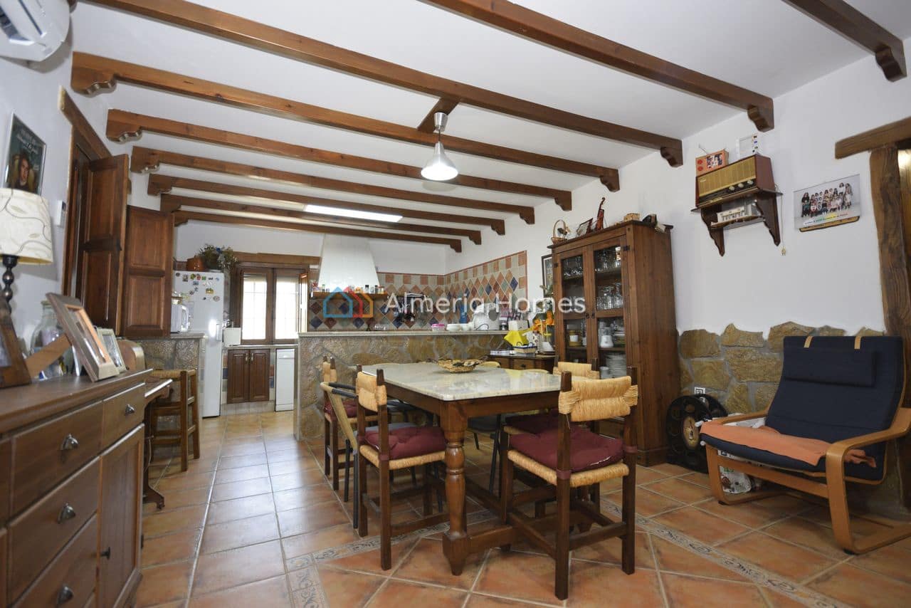 4 sovrum Finca/Hus på landet till salu i Cantoria med garage - 250 000 € (Ref: 9940655)