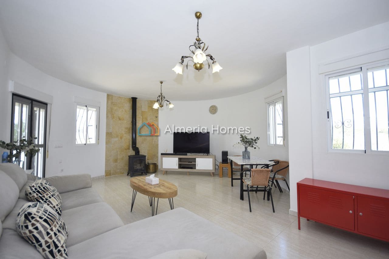 4 soverom Villa til salgs i Cantoria med svømmebasseng garasje - € 274 995 (Ref: 9946710)