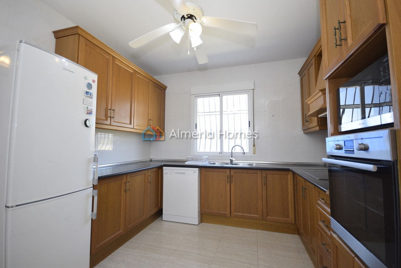 4 soverom Villa til salgs i Cantoria med svømmebasseng garasje - € 274 995 (Ref: 9946710)