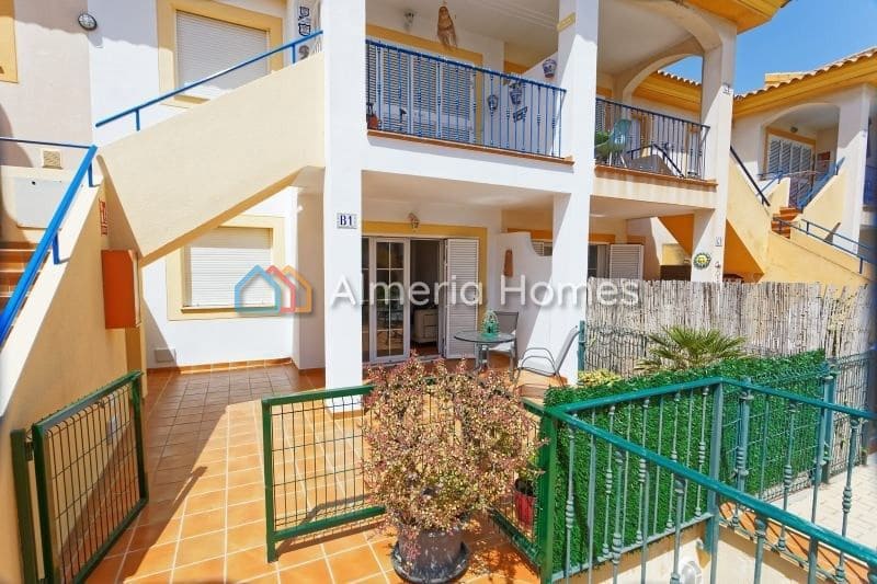 2 sypialnia Apartament na sprzedaż w Palomares z basenem garażem - 135 000 € (Ref: 9948817)
