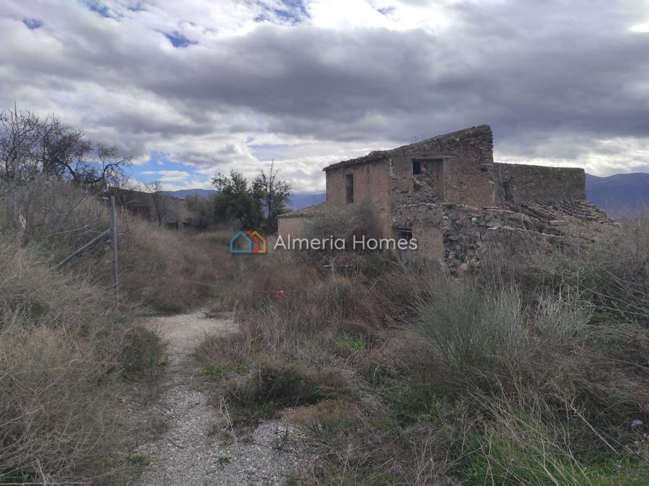 Finca/Landhuis te koop in Lucar - € 55.000 (Ref: 9948818)