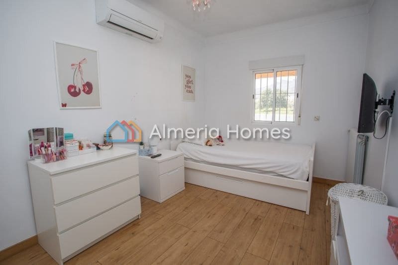 3 sypialnia Willa na sprzedaż w Mojacar - 485 000 € (Ref: 9948820)