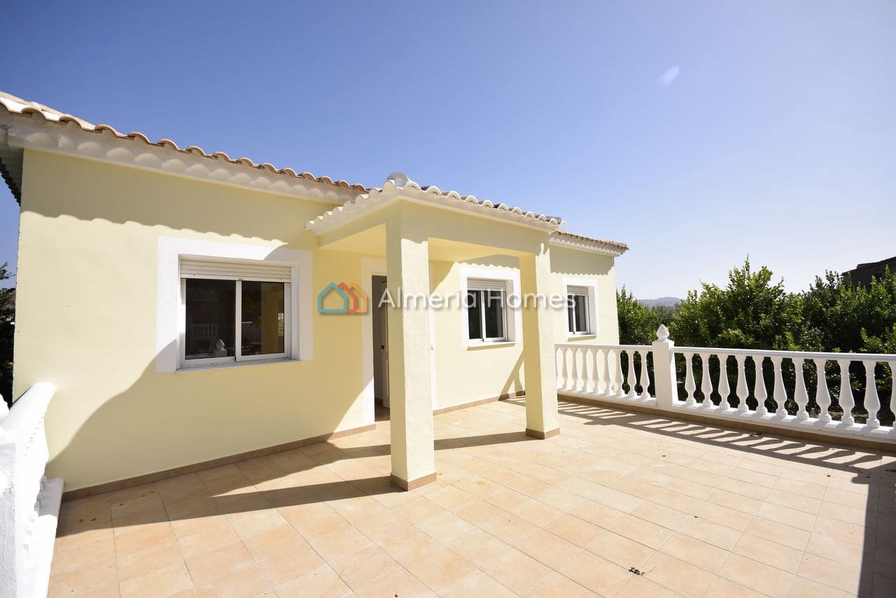 3 bedroom Villa for sale in Almanzora with garage - € 199,000 (Ref: 9958384)