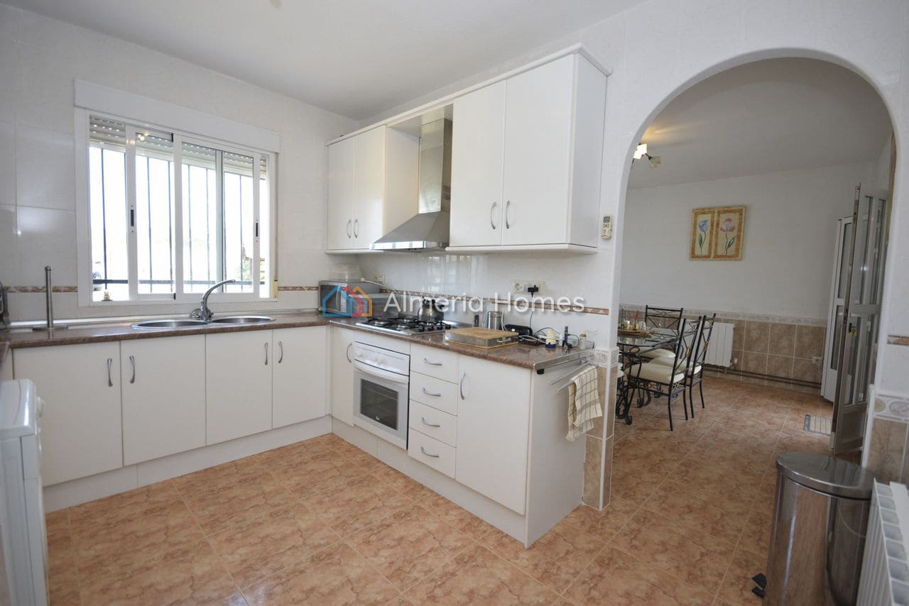 4 sovrum Villa till salu i Cantoria med pool garage - 284 995 € (Ref: 9961100)