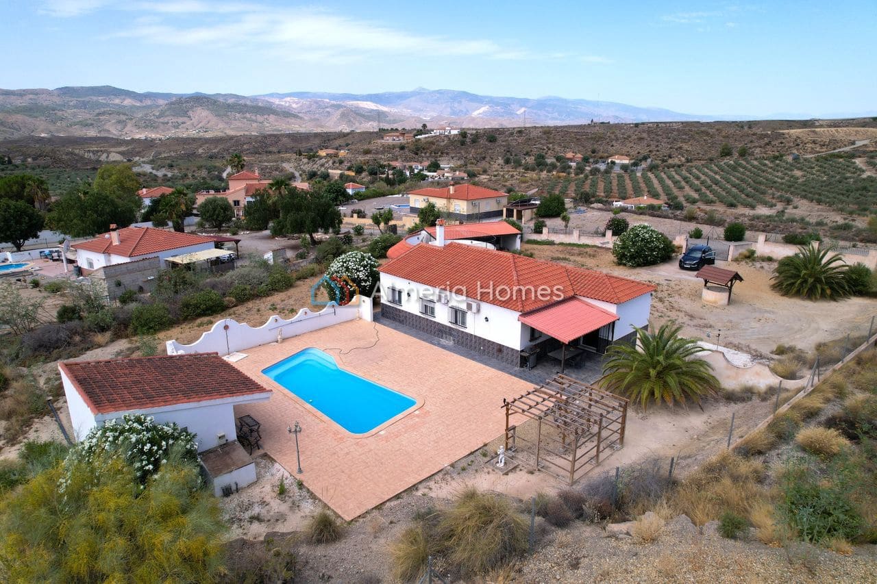 4 sovrum Villa till salu i Cantoria med pool garage - 284 995 € (Ref: 9961100)