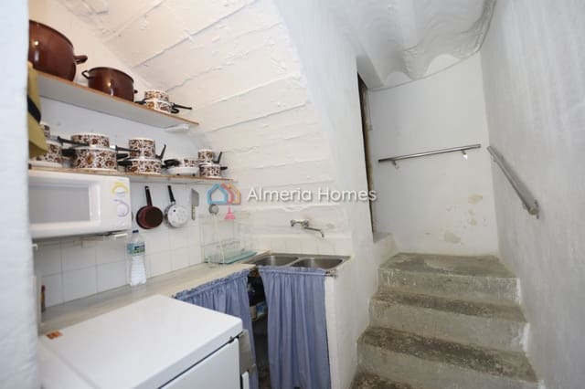 6 sypialnia Finka/Dom wiejski na sprzedaż w Albox z garażem - 65 000 € (Ref: 9964272)