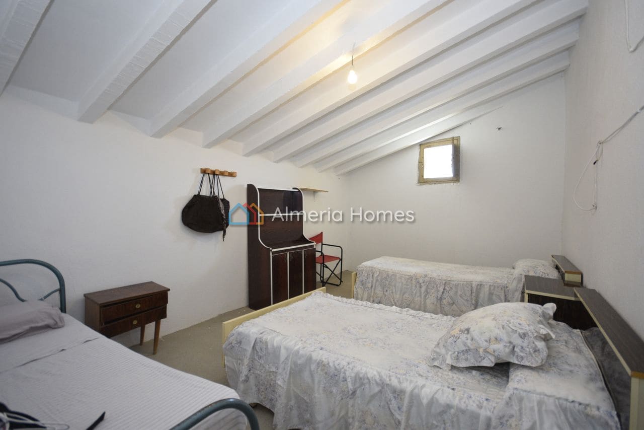 6 sovrum Finca/Hus på landet till salu i Albox med garage - 65 000 € (Ref: 9964272)