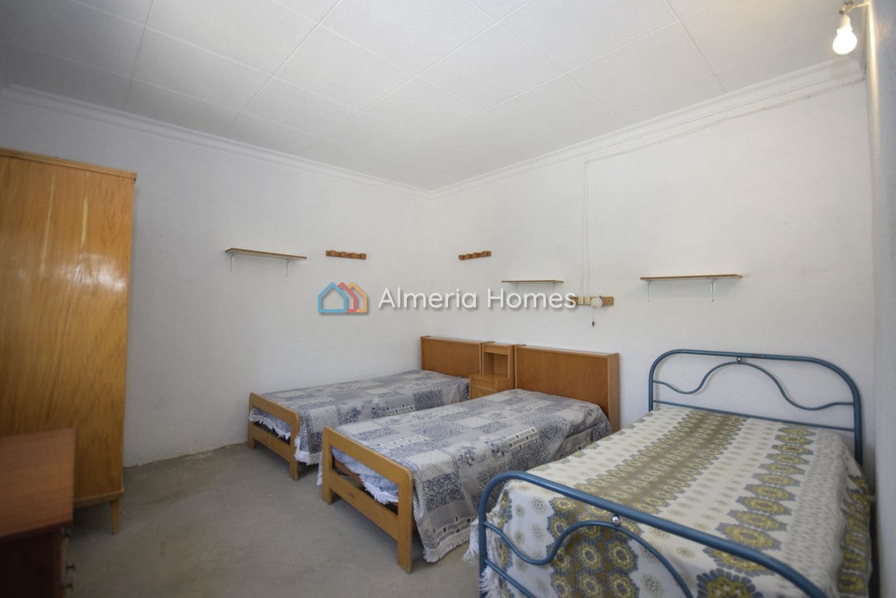 6 sovrum Finca/Hus på landet till salu i Albox med garage - 65 000 € (Ref: 9964272)