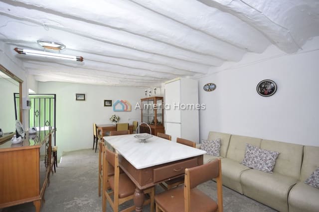6 sypialnia Finka/Dom wiejski na sprzedaż w Albox z garażem - 65 000 € (Ref: 9964272)