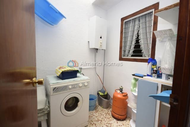 3 sypialnia Finka/Dom wiejski na sprzedaż w Albox z garażem - 75 000 € (Ref: 9964273)