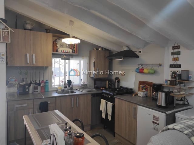 3 Zimmer Haus zu verkaufen in Cela, Lúcar mit Garage - 65.000 € (Ref: 9964276)