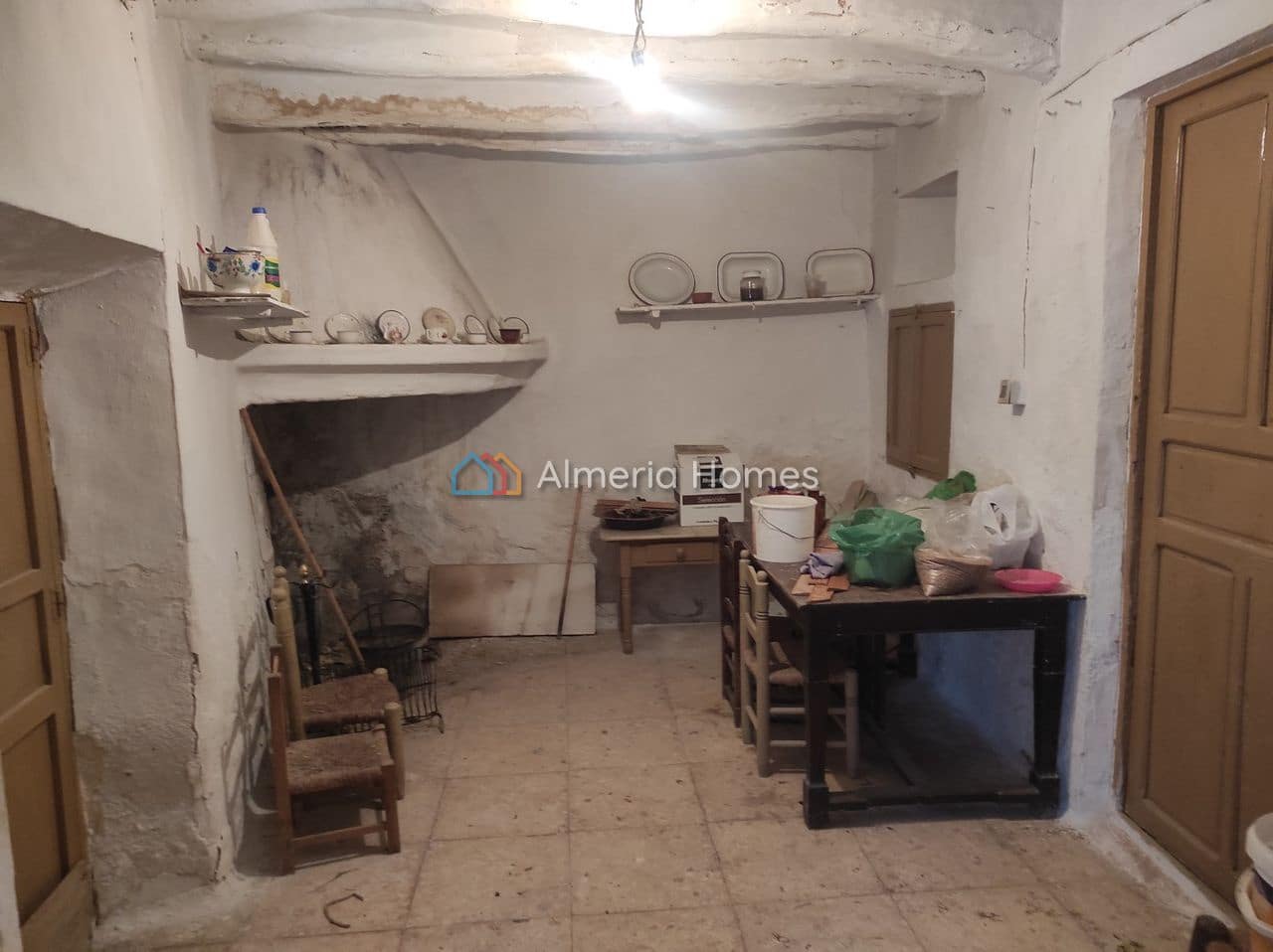2 sovrum Hus till salu i Cela med garage - 40 000 € (Ref: 9964279)