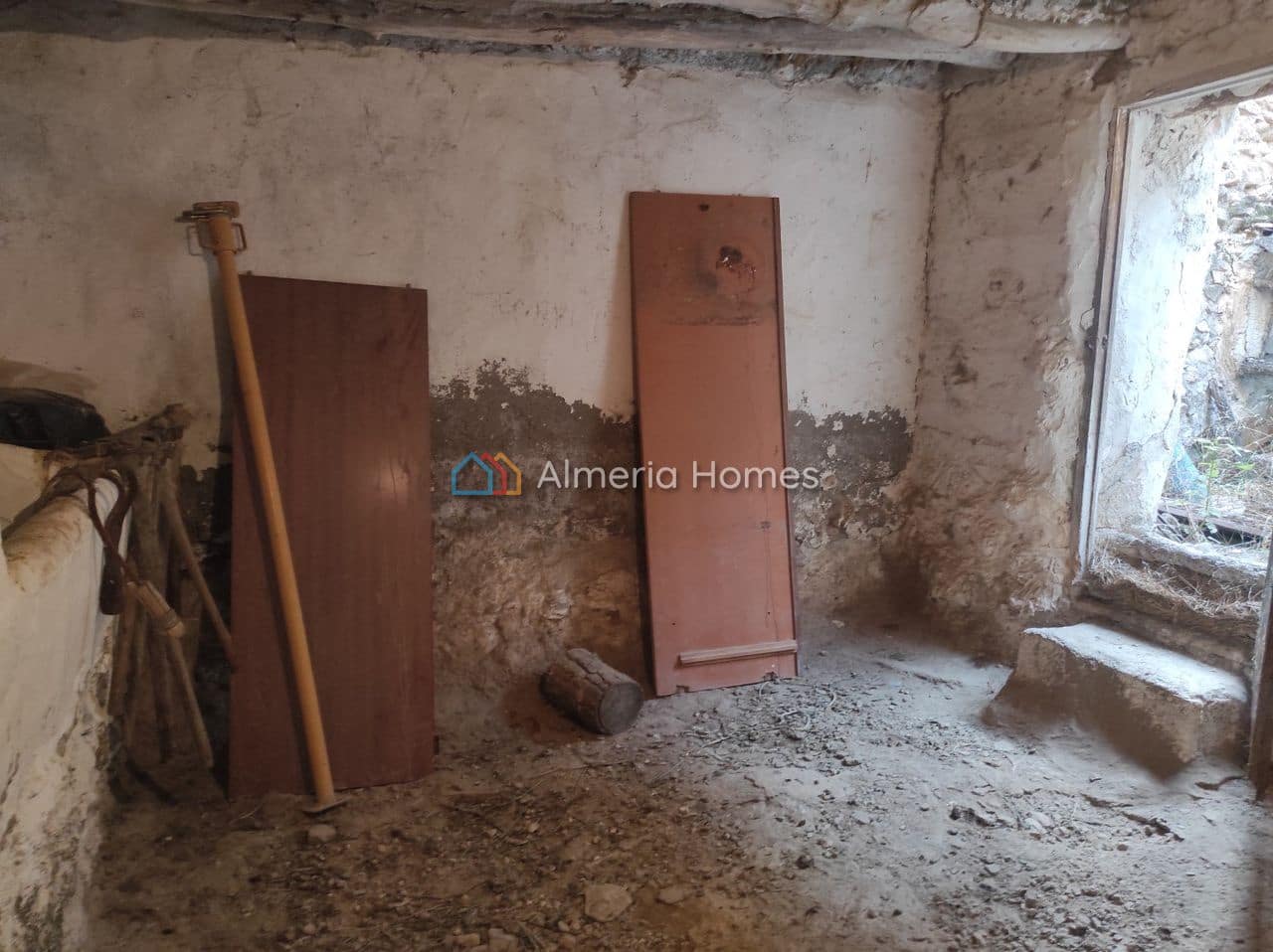 2 sovrum Hus till salu i Cela med garage - 40 000 € (Ref: 9964279)