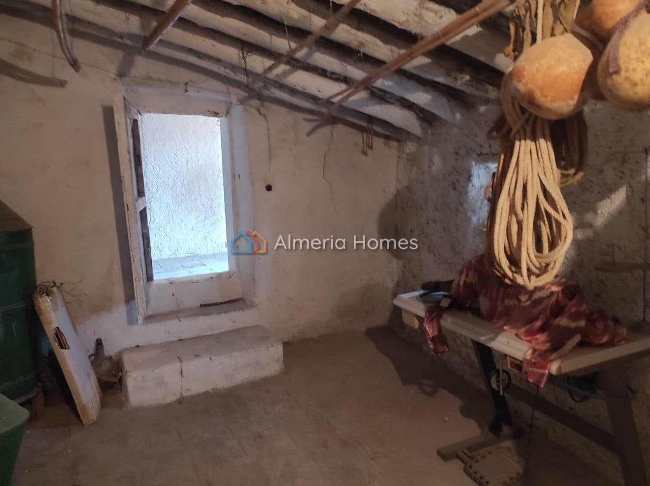 2 sovrum Hus till salu i Cela med garage - 40 000 € (Ref: 9964279)