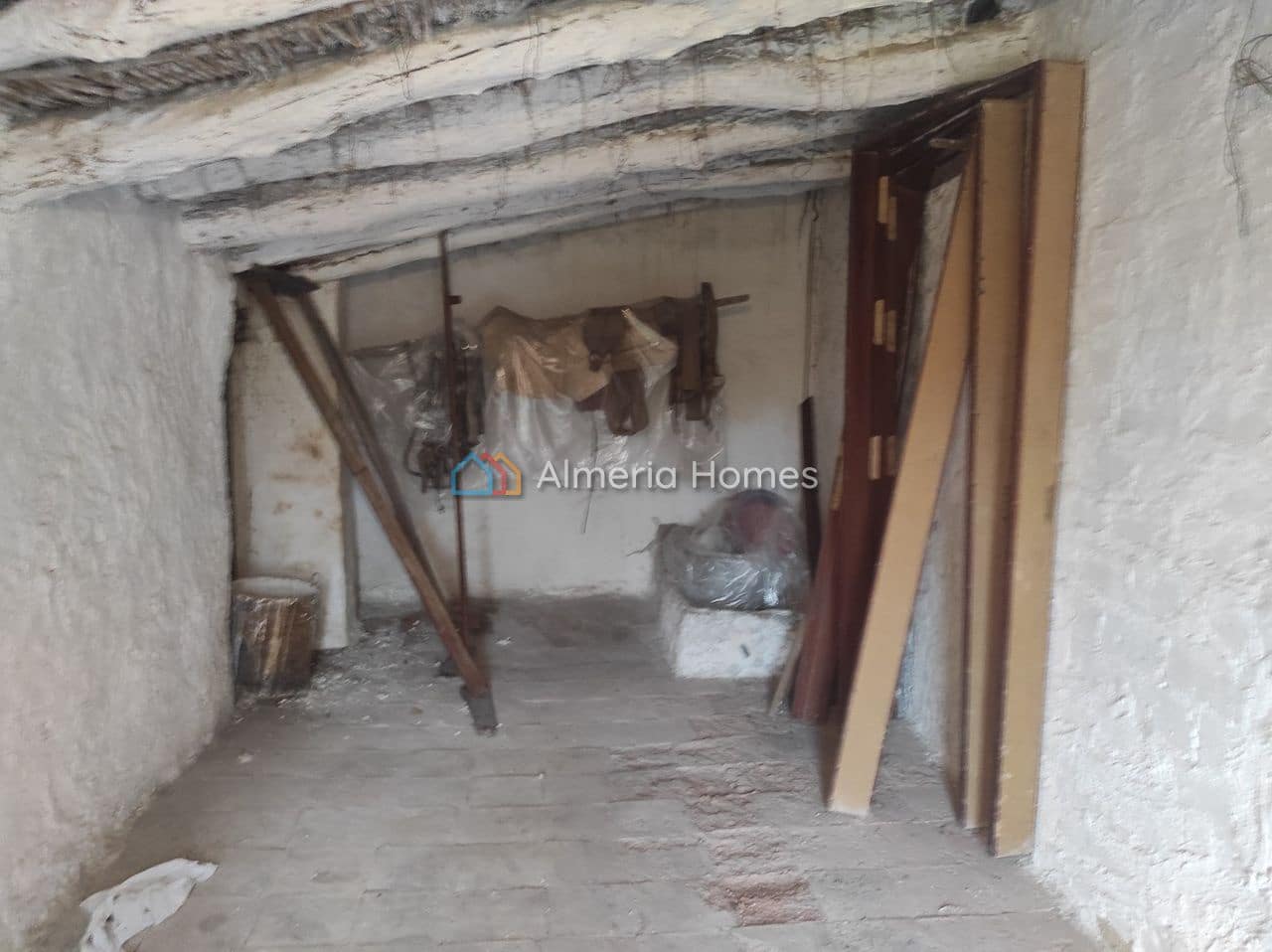 2 sovrum Hus till salu i Cela med garage - 40 000 € (Ref: 9964279)