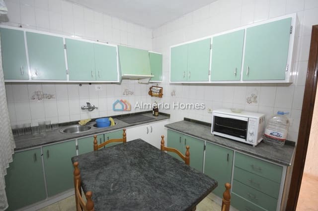 4 soverom Hus til salgs i Líjar med garasje - € 49 995 (Ref: 9971695)