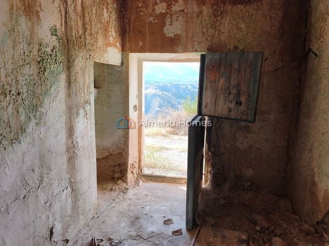 Finca/Casa Rural en Castril en venta - 90.000 € (Ref: 9981545)