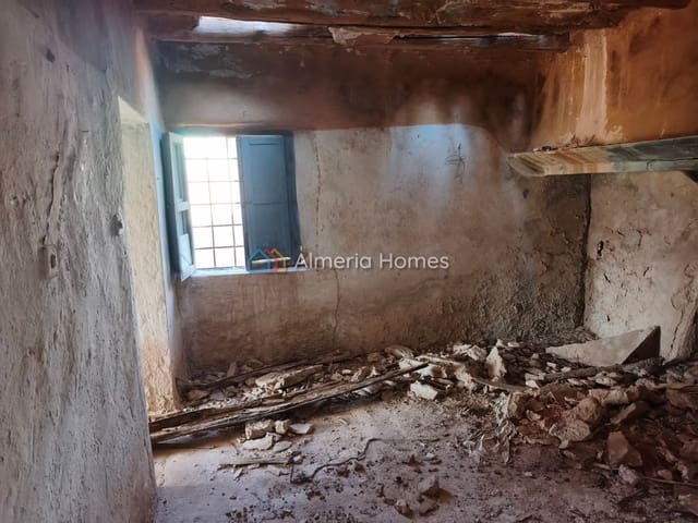 Finca/Casa Rural en Castril en venta - 90.000 € (Ref: 9981545)