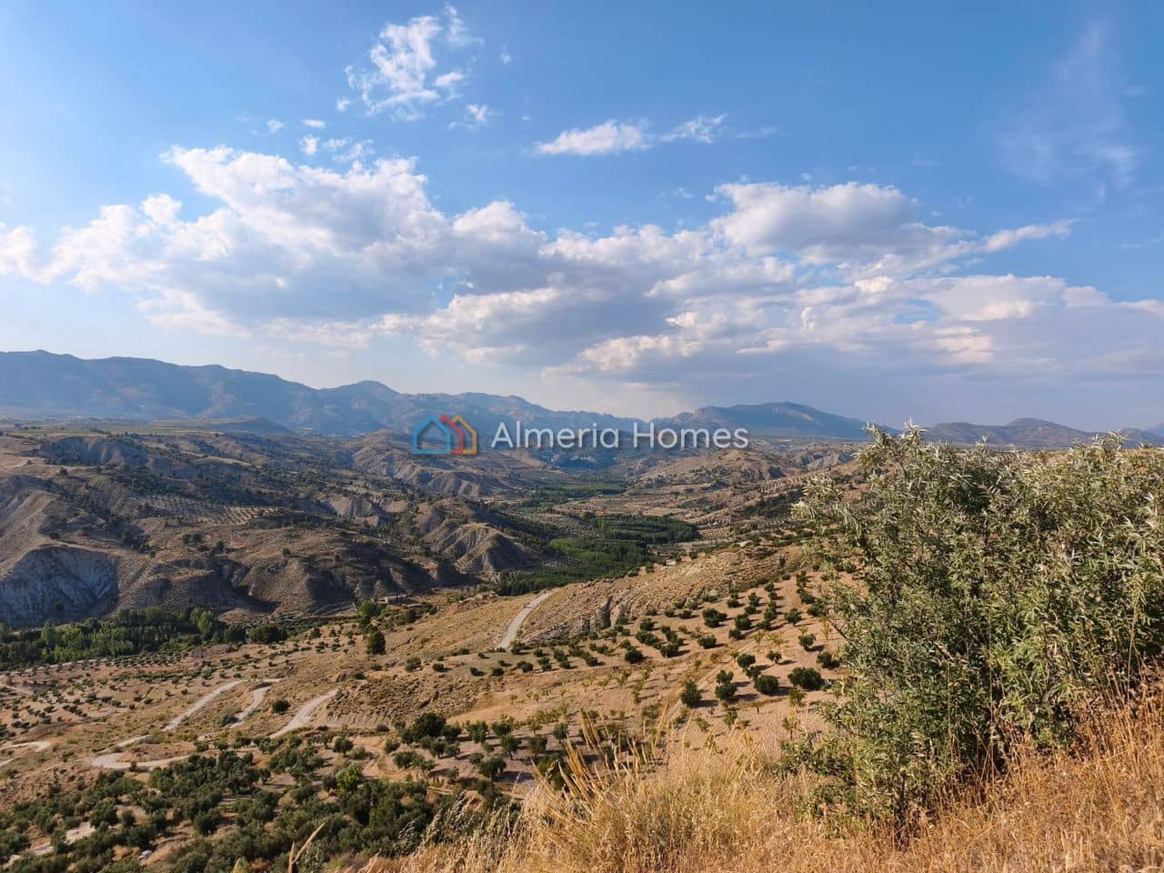 Finca/Country House for sale in Castril - € 90,000 (Ref: 9981545)