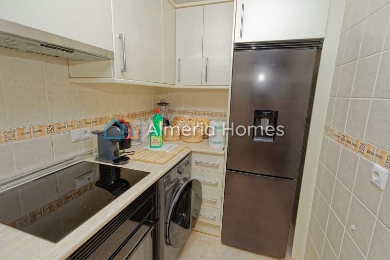 Apartamento de 2 habitaciones en Mojácar en venta - 210.000 € (Ref: 9981546)