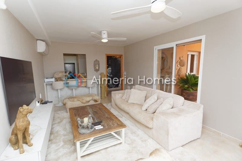 Apartamento de 2 habitaciones en Mojácar en venta - 210.000 € (Ref: 9981546)