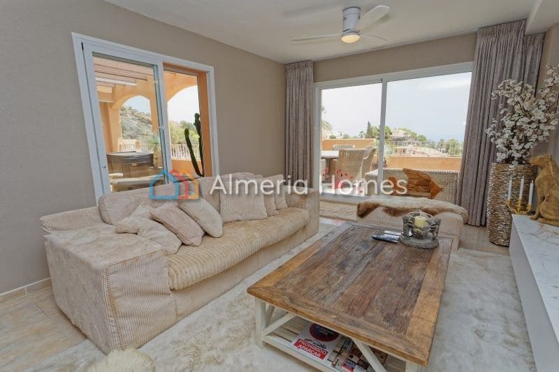 Apartamento de 2 habitaciones en Mojácar en venta - 210.000 € (Ref: 9981546)