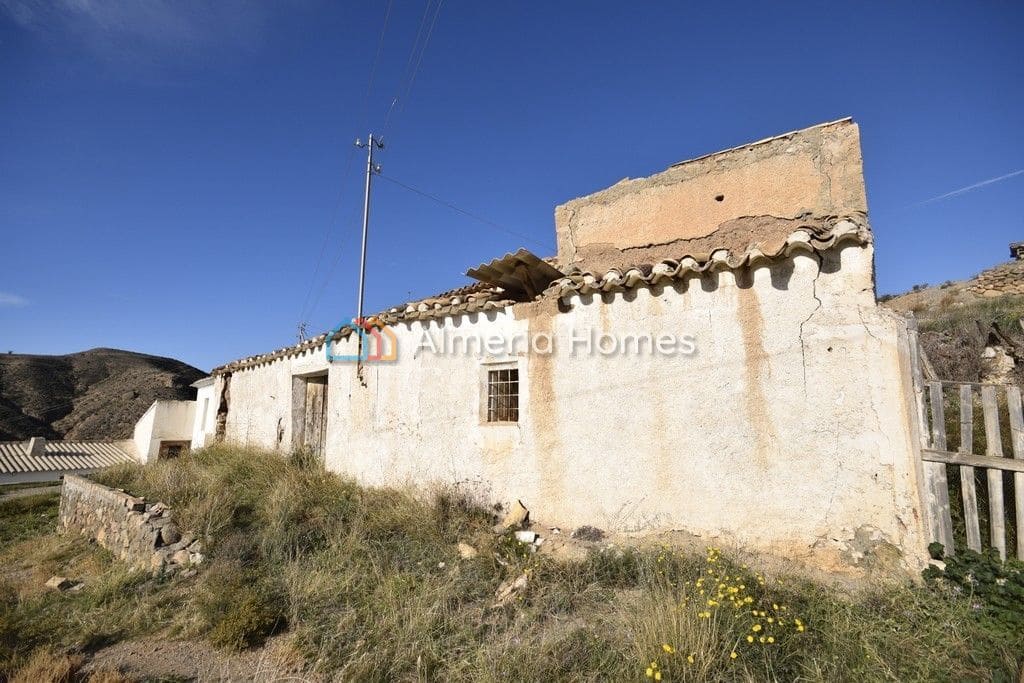 3 soveværelse Finca/Landehus til salg i Albox - € 39.000 (Ref: 9983338)