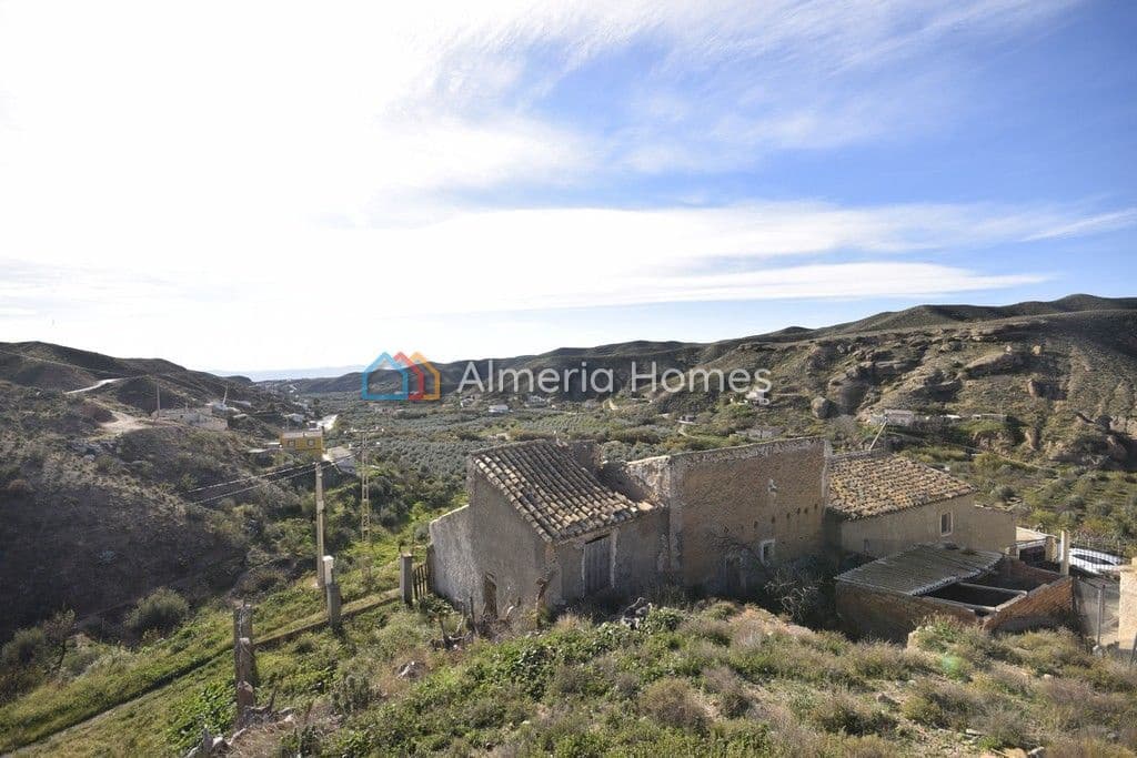 3 soveværelse Finca/Landehus til salg i Albox - € 39.000 (Ref: 9983338)