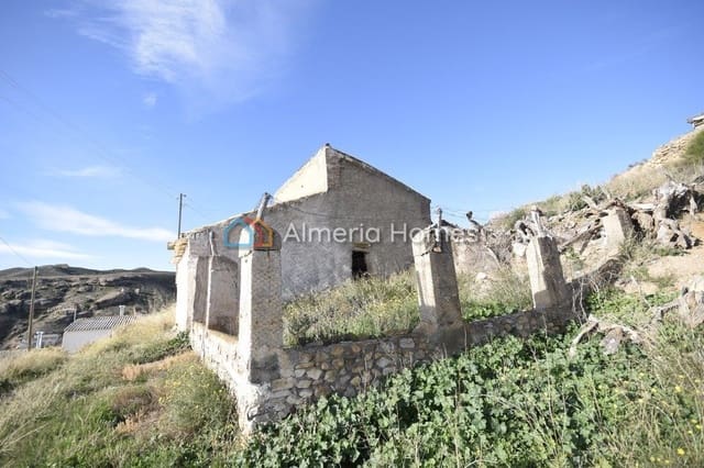 3 soveværelse Finca/Landehus til salg i Albox - € 39.000 (Ref: 9983338)