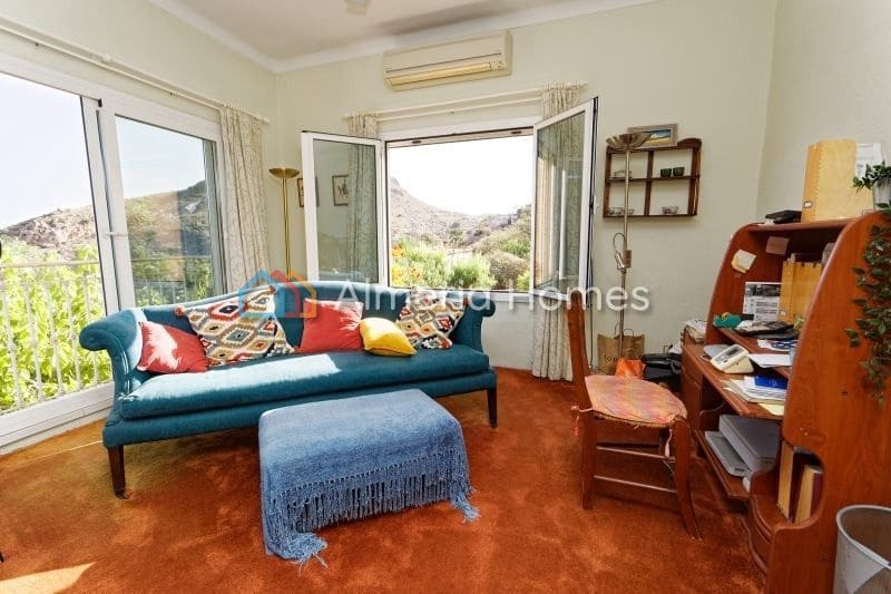 3 bedroom Villa for sale in Mojacar with pool garage - € 690,000 (Ref: 9989816)