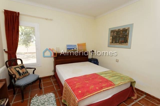 3 bedroom Villa for sale in Mojácar with pool garage - € 690,000 (Ref: 9989816)