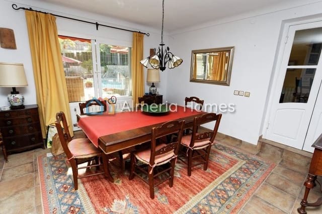 3 bedroom Villa for sale in Mojácar with pool garage - € 690,000 (Ref: 9989816)