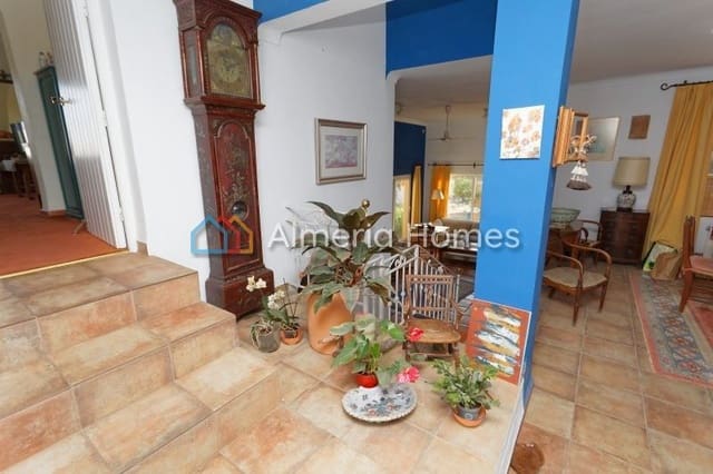 3 bedroom Villa for sale in Mojácar with pool garage - € 690,000 (Ref: 9989816)