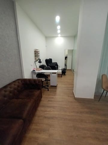 Kaupallinen vuokrattavana paikassa Foners, Palma de Mallorca - 950 € (Ref: 9468783)