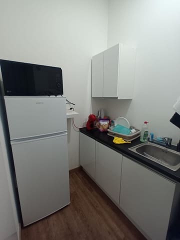 Kaupallinen vuokrattavana paikassa Foners, Palma de Mallorca - 950 € (Ref: 9468783)