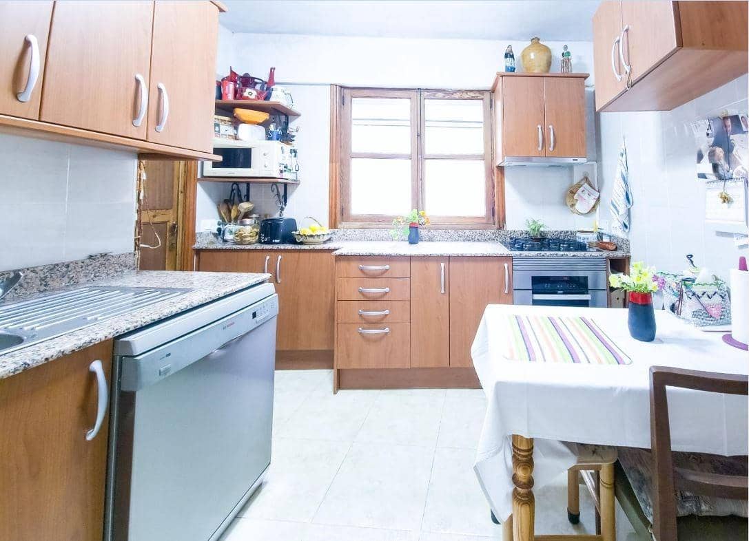 5 bedroom Finca/Country House for sale in Estellenchs with pool garage - € 469,000 (Ref: 9470664)