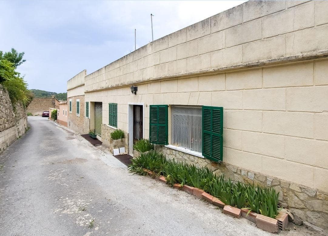 5 bedroom Finca/Country House for sale in Estellenchs with pool garage - € 469,000 (Ref: 9470664)