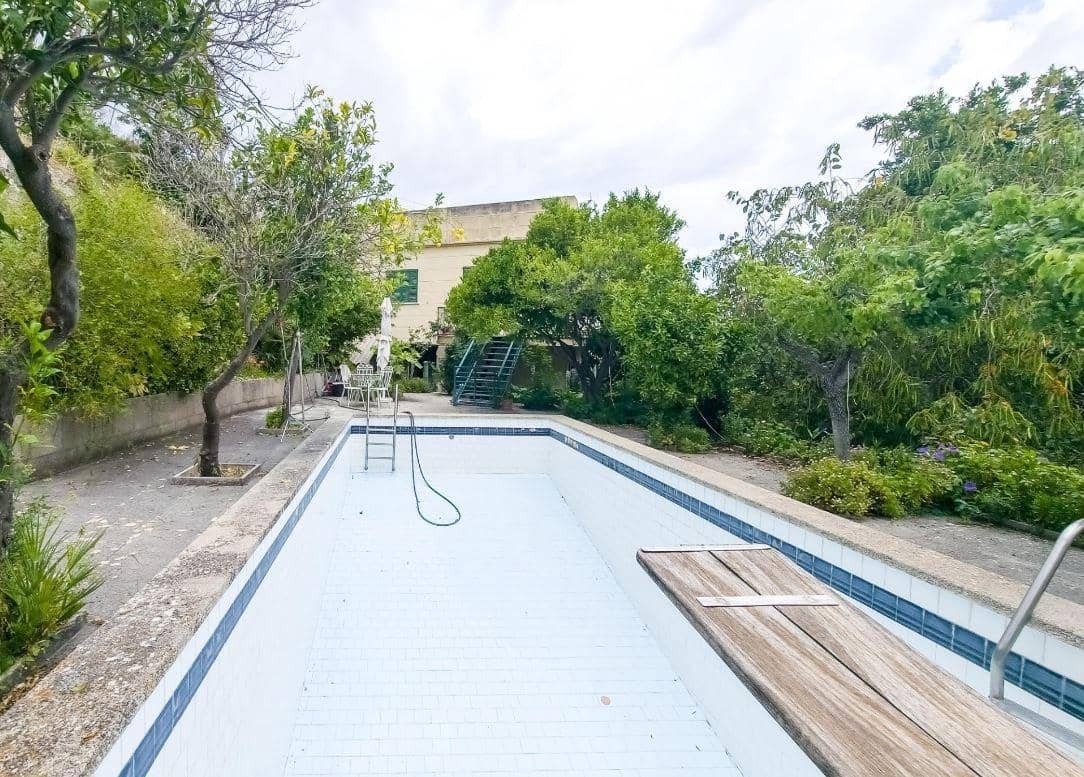 5 bedroom Finca/Country House for sale in Estellenchs with pool garage - € 469,000 (Ref: 9470664)