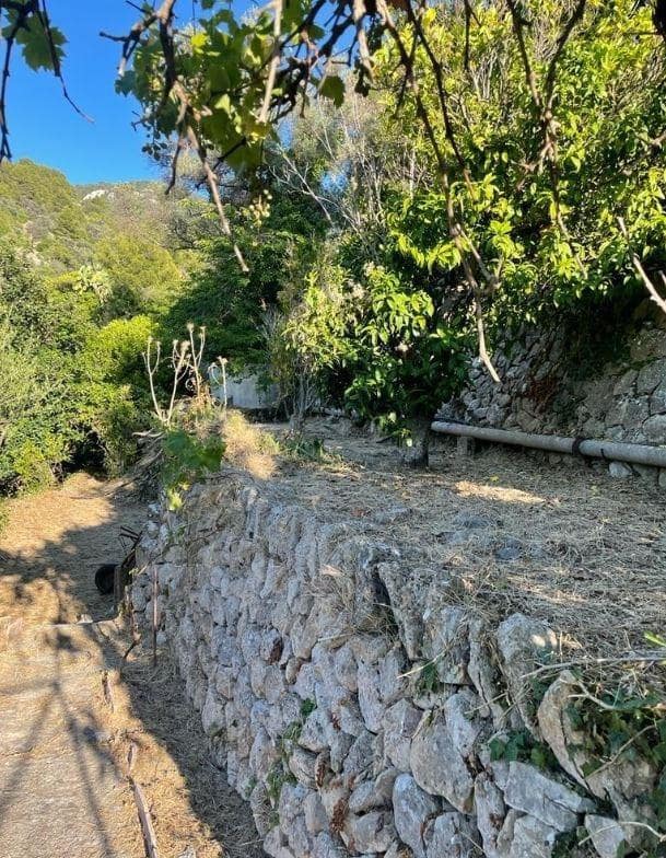 5 bedroom Finca/Country House for sale in Estellenchs with pool garage - € 469,000 (Ref: 9470664)