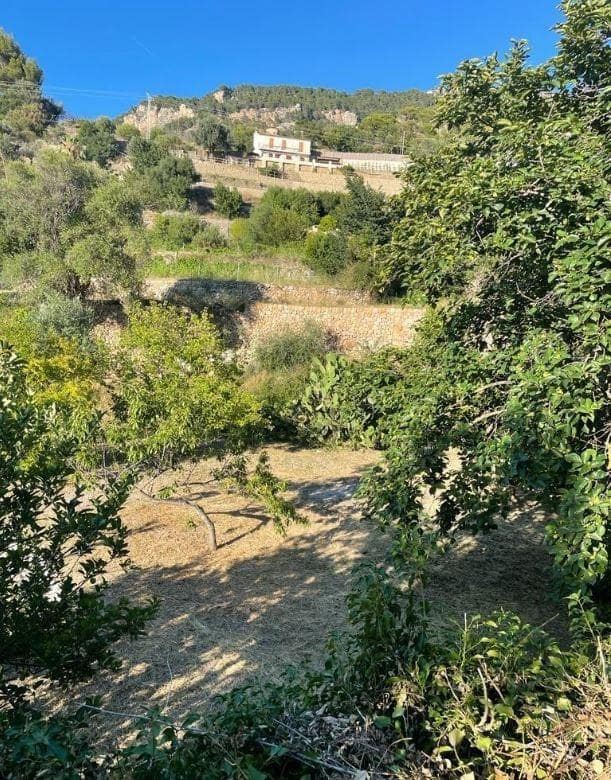 5 bedroom Finca/Country House for sale in Estellenchs with pool garage - € 469,000 (Ref: 9470664)