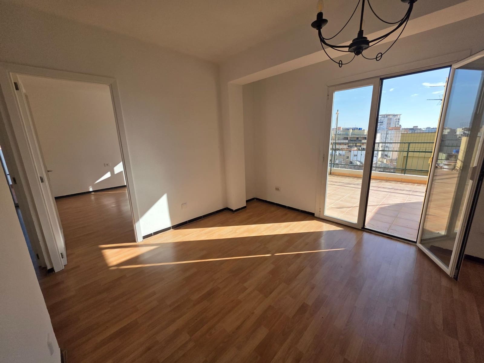 2 makuuhuone Kattohuoneisto myytävänä paikassa Palma de Mallorca - 409 999 € (Ref: 9516029)