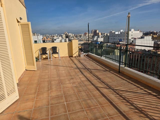 2 makuuhuone Kattohuoneisto myytävänä paikassa Palma de Mallorca - 409 999 € (Ref: 9516029)
