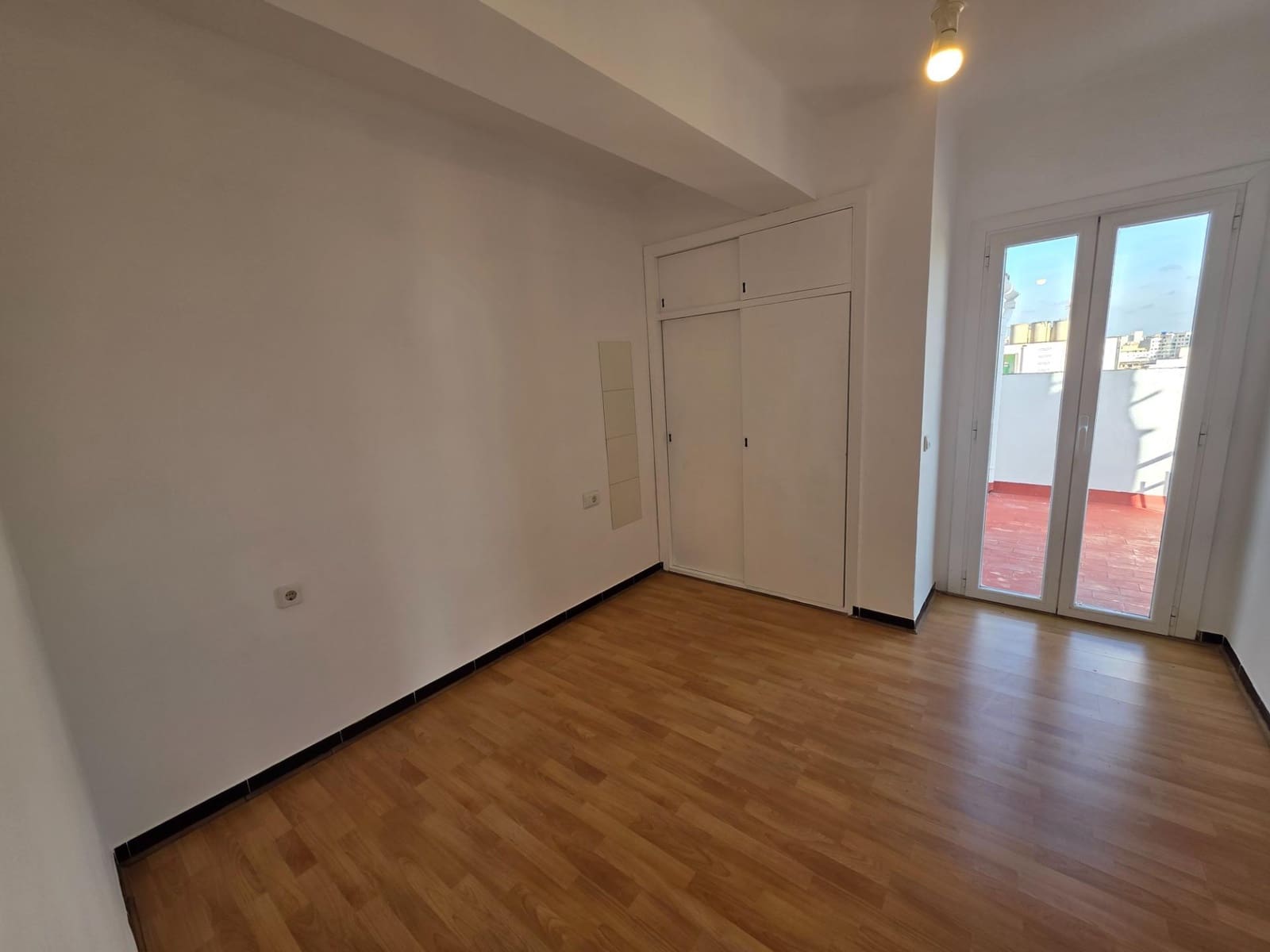 2 makuuhuone Kattohuoneisto myytävänä paikassa Palma de Mallorca - 409 999 € (Ref: 9516029)