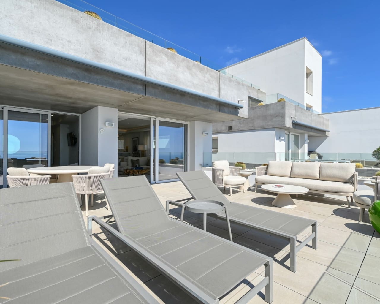 2 bedroom Apartment for sale in Benitachell / Benitatxell with pool garage - € 635,000 (Ref: 10167305)