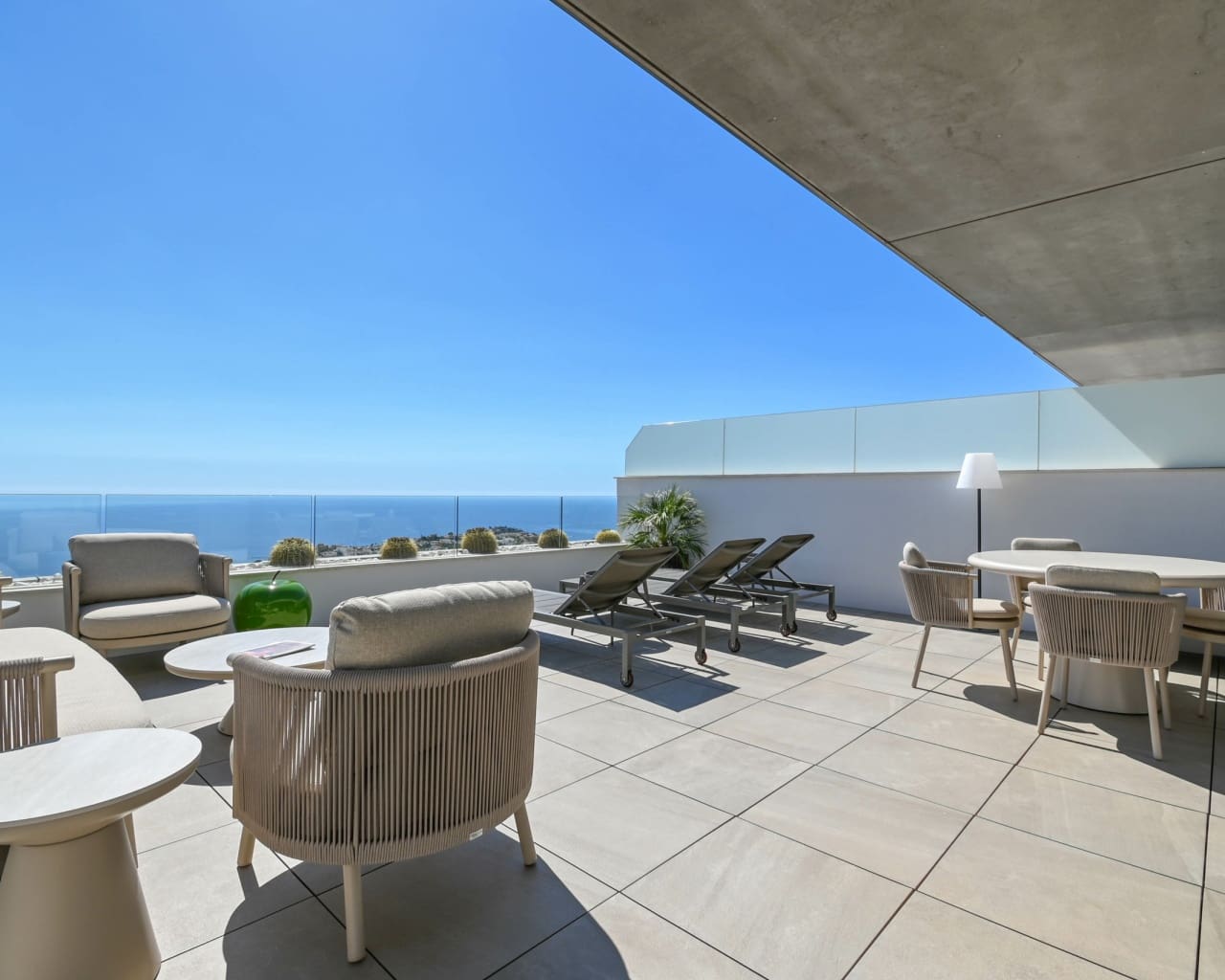 2 bedroom Apartment for sale in Benitachell / Benitatxell with pool garage - € 635,000 (Ref: 10167305)