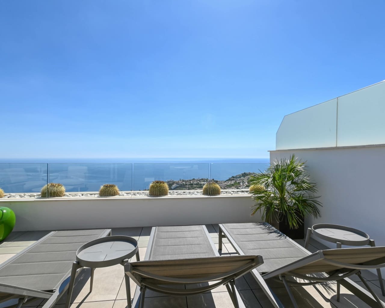 2 bedroom Apartment for sale in Benitachell / Benitatxell with pool garage - € 635,000 (Ref: 10167305)
