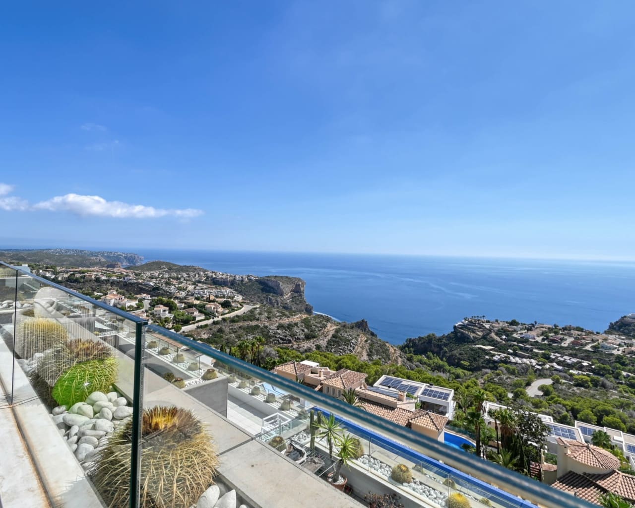 2 bedroom Apartment for sale in Benitachell / Benitatxell with pool garage - € 635,000 (Ref: 10167305)