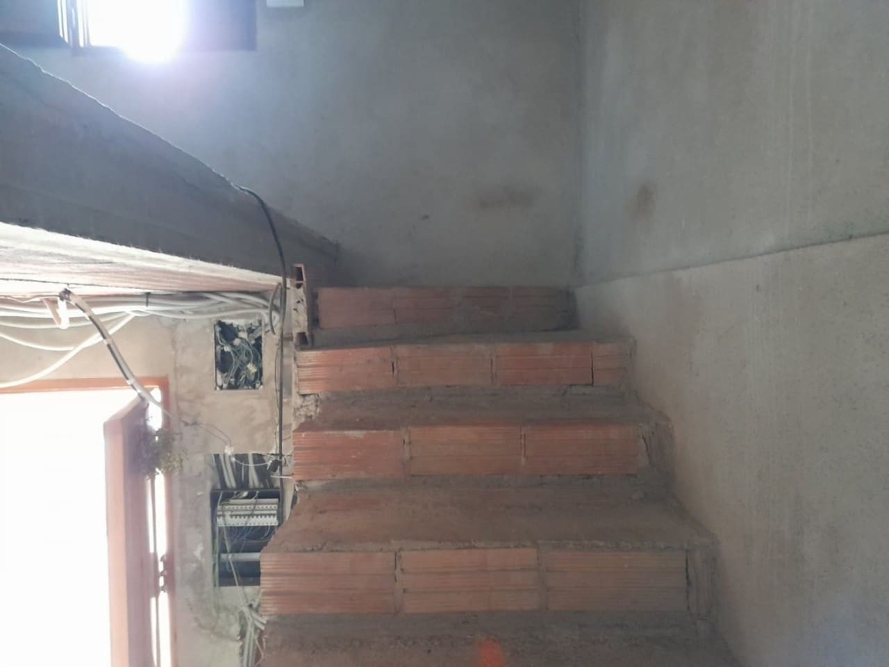 5 bedroom Finca/Country House for sale in Tivissa - € 350,000 (Ref: 10167312)